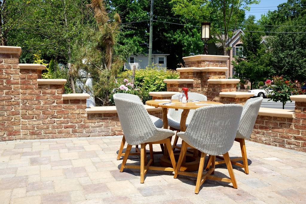 Annadale Terrace | restaurant | 801 Annadale Rd, Staten Island, NY 10312, USA | 7189675900 OR +1 718-967-5900