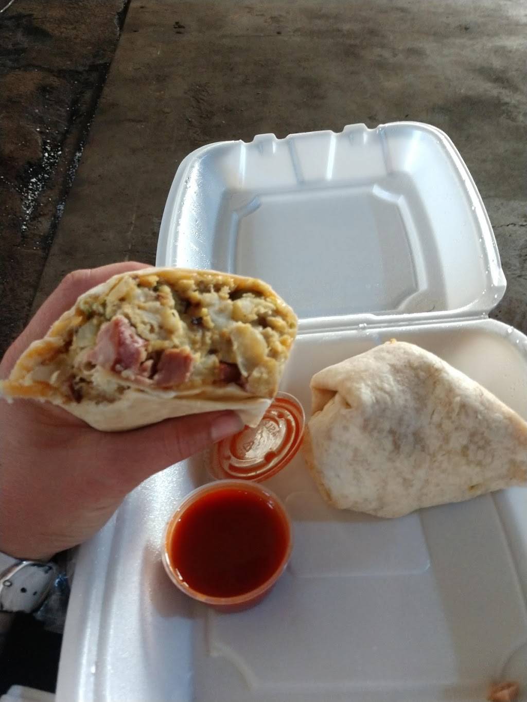 Micheles Cafe | restaurant | 1373 Clinton St, Buffalo, NY 14206, USA | 7168219400 OR +1 716-821-9400