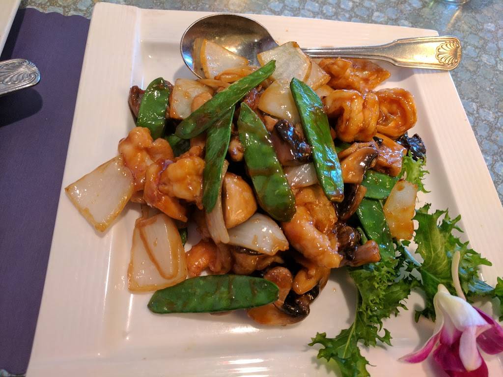 Empire Garden | restaurant | 1656 Hillside Avenue, New Hyde Park, NY 11040, USA | 5163588888 OR +1 516-358-8888