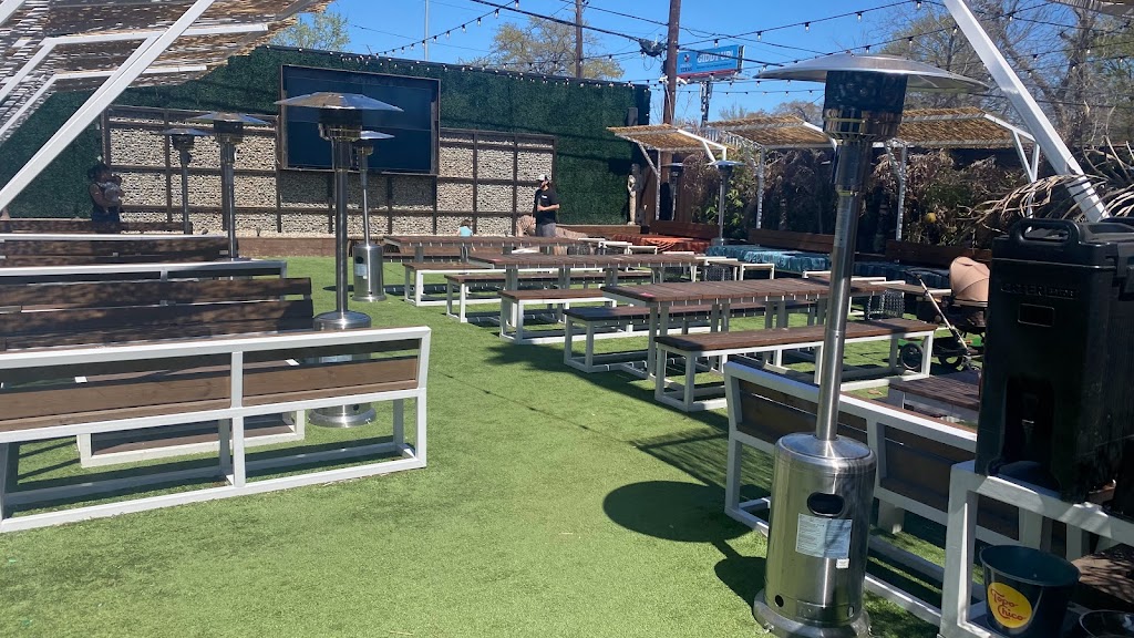 HOT and BUTTERED | restaurant | 2702 N Shepherd Dr, Houston, TX 77008, USA | 8326934966 OR +1 832-693-4966