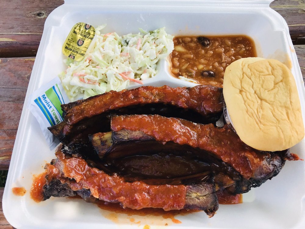 Tonis BBQ | restaurant | 2751 NE 3rd St, Prineville, OR 97754, USA | 5414471063 OR +1 541-447-1063