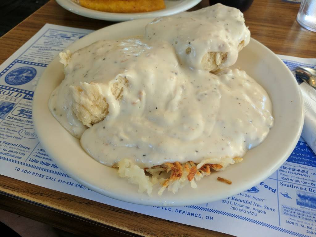 Village Kitchen | restaurant | 109 N Superior St, Angola, IN 46703, USA | 2606659053 OR +1 260-665-9053