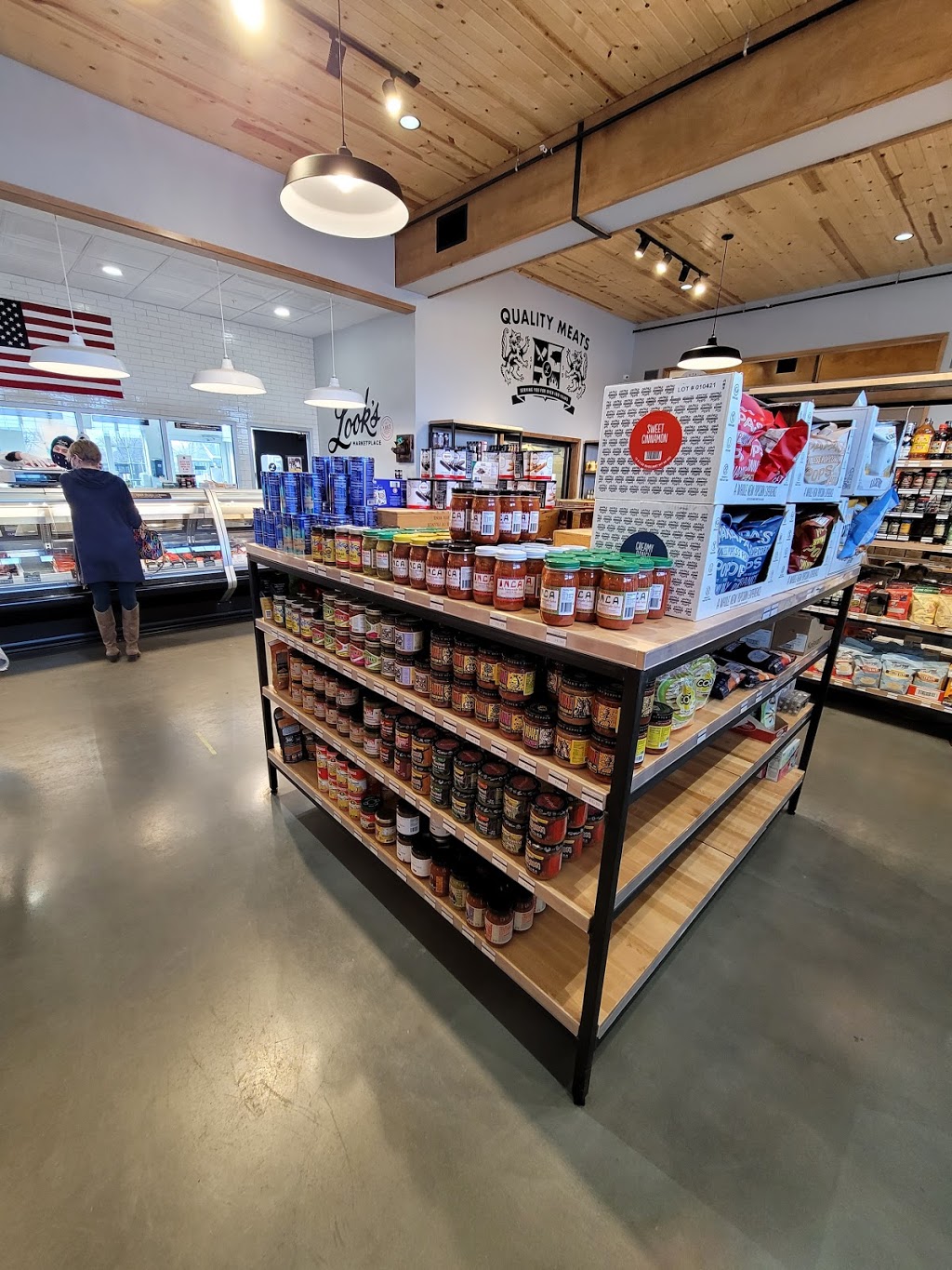 Looks Marketplace | bakery | 500 E 69th St, Sioux Falls, SD 57108, USA | 6053363104 OR +1 605-336-3104