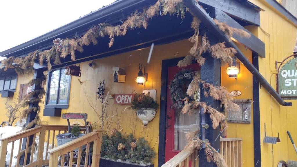 May Kellys Cottage | restaurant | 3002 White Mountain Hwy, North Conway, NH 03860, USA | 6033567005 OR +1 603-356-7005