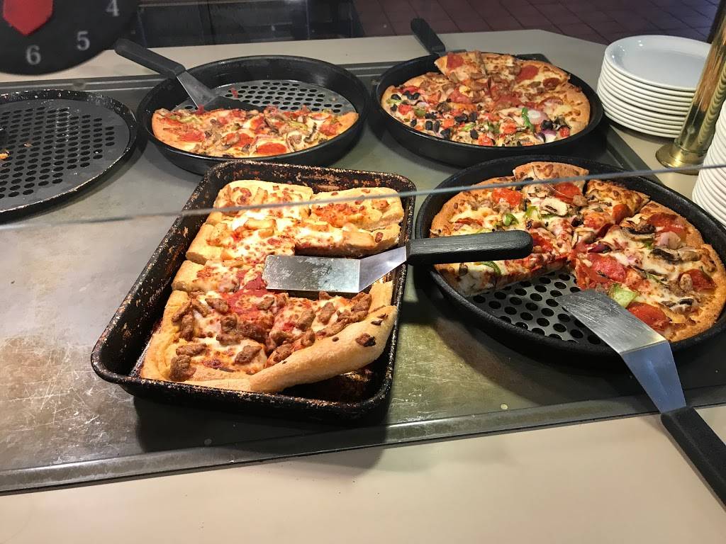 Pizza Hut | restaurant | 14531 Red Hill Ave, Tustin, CA 92780, USA | 7148327711 OR +1 714-832-7711