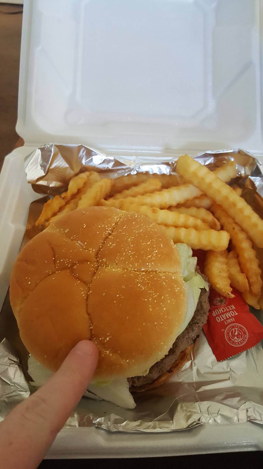 Better Burgers & More | restaurant | 952 Red House Rd, Richmond, KY 40475, USA | 8595754233 OR +1 859-575-4233