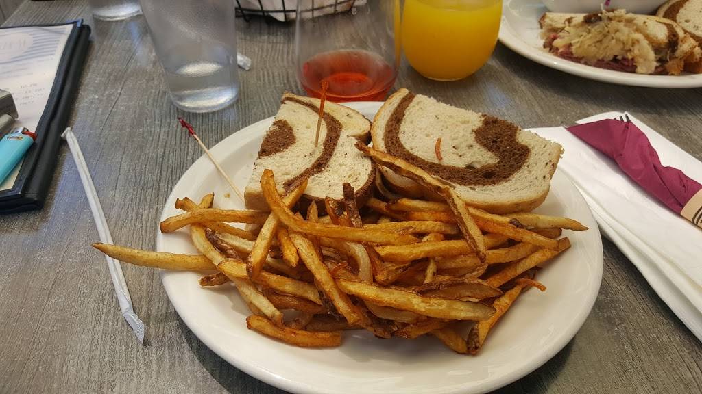 Pier 54 | meal takeaway | 5394 S Lakeshore Dr, Tempe, AZ 85283, USA | 4808200660 OR +1 480-820-0660