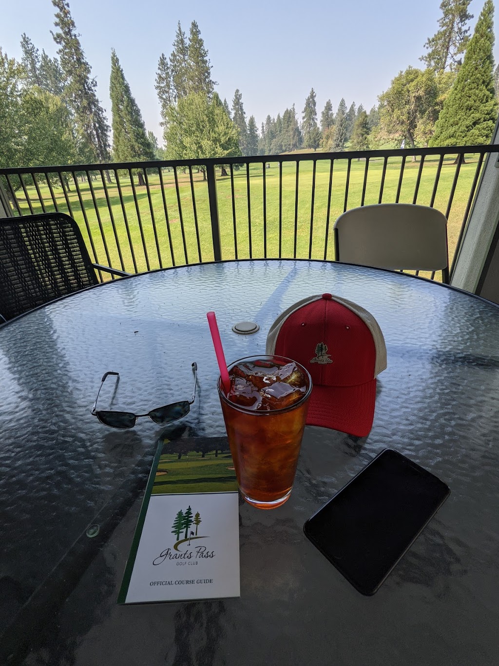 Players Pub Restaurant | restaurant | 230 Espey Rd, Grants Pass, OR 97527, USA | 5419555270 OR +1 541-955-5270