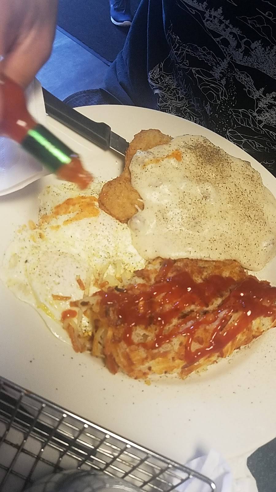 Mel Dogs Cafe | restaurant | 9766 Waterman Rd Ste B, Elk Grove, CA 95624, USA | 9166864615 OR +1 916-686-4615