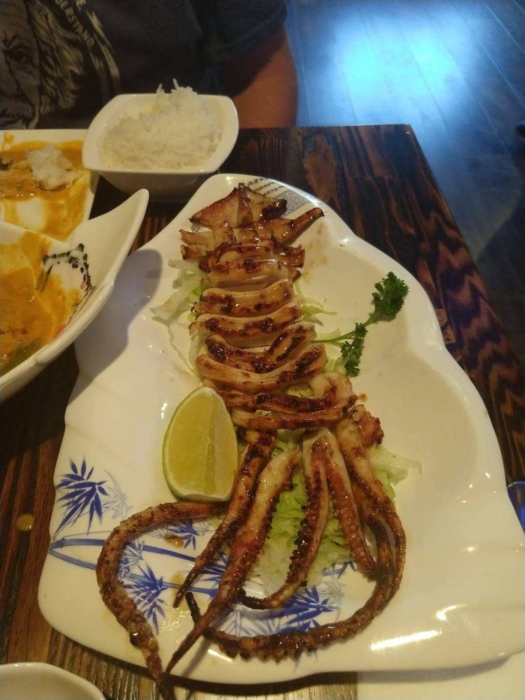 Blu Moon Lounge | restaurant | 3009 MacArthur Blvd, Oakland, CA 94602, USA | 5104822059 OR +1 510-482-2059