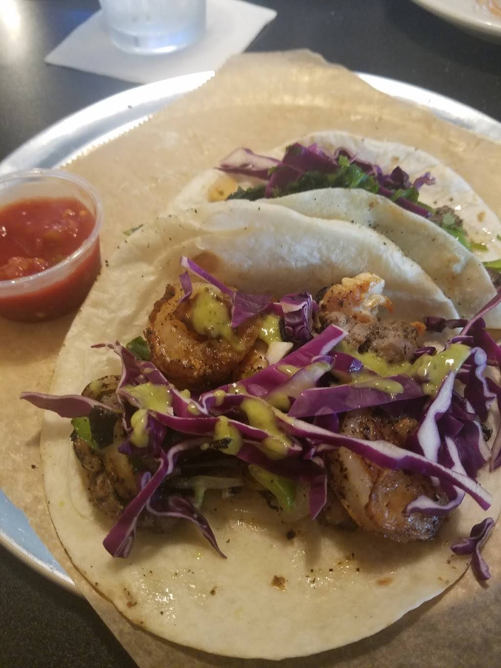 Jamos Pub | restaurant | 3223 W Sylvania Ave, Toledo, OH 43613, USA | 4194746158 OR +1 419-474-6158