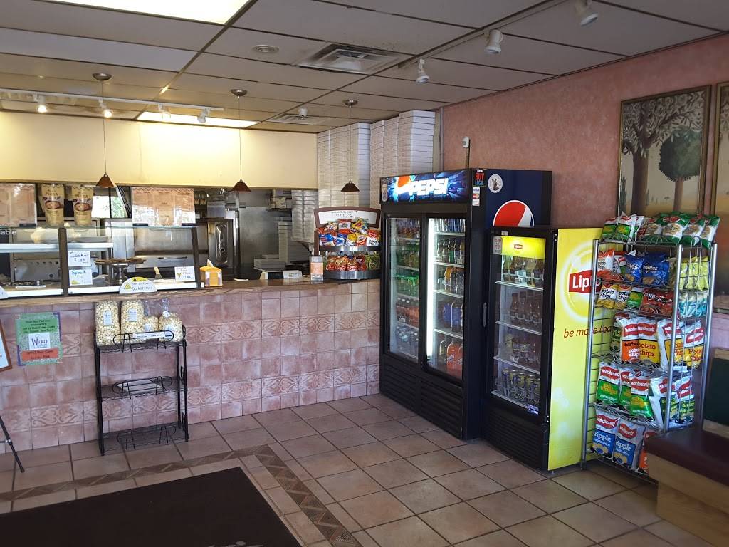 Nicks Pizza | meal takeaway | 2862, 655 State Rd, Westport, MA 02790, USA | 5086748440 OR +1 508-674-8440