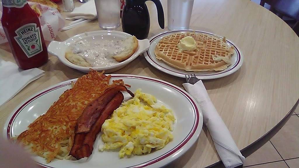Huddle House | meal takeaway | 2250 N Ohio St, Salina, KS 67401, USA | 7858251648 OR +1 785-825-1648