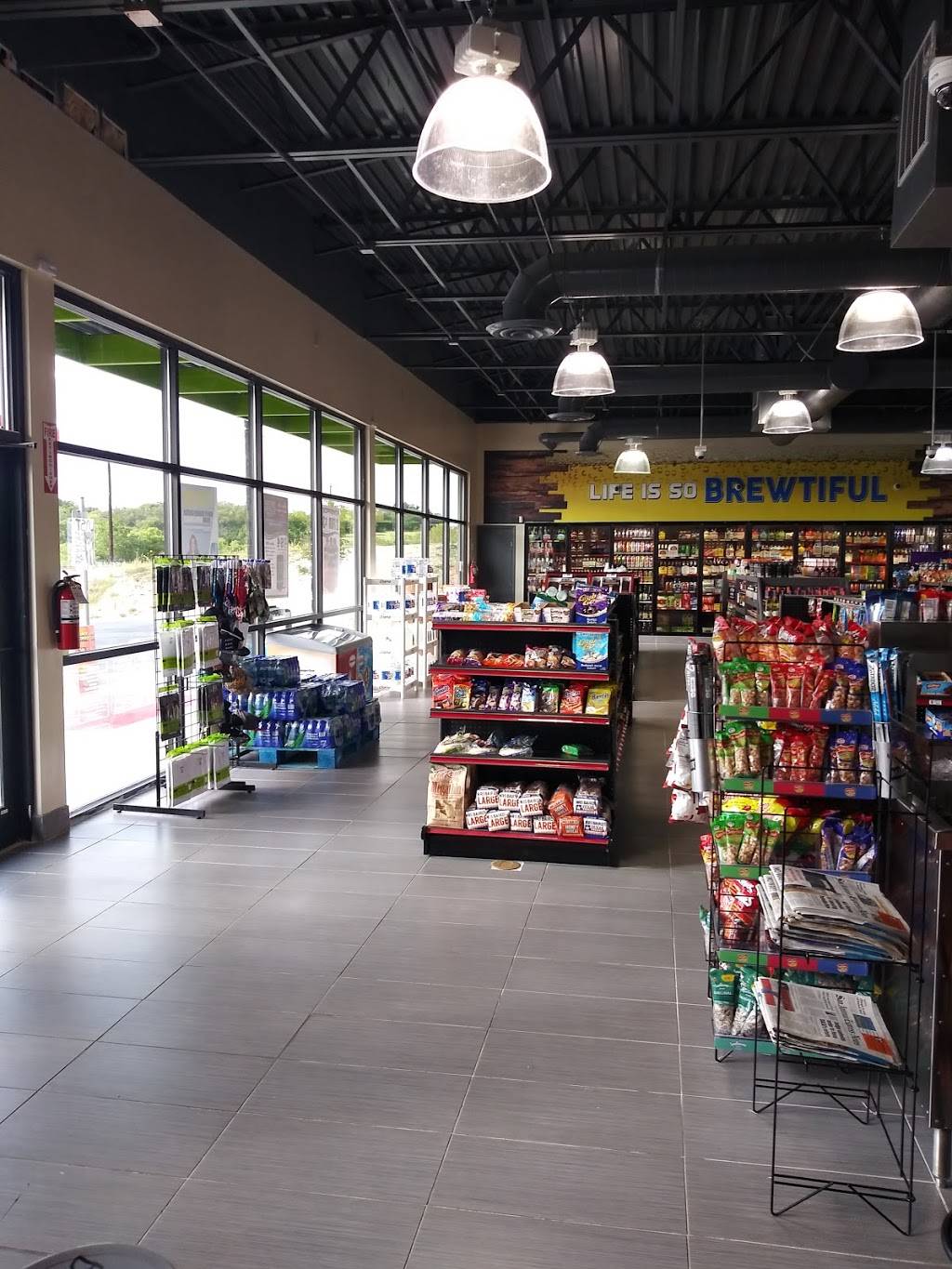 Big Wolf Market | restaurant | 10509 Marbach Rd, San Antonio, TX 78245, USA | 2104554867 OR +1 210-455-4867