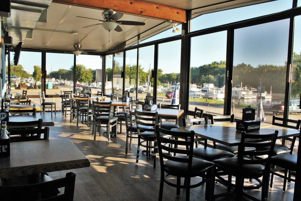 Mississippi Pub | restaurant | 4455 66th St E, Inver Grove Heights, MN 55076, USA | 6514554975 OR +1 651-455-4975