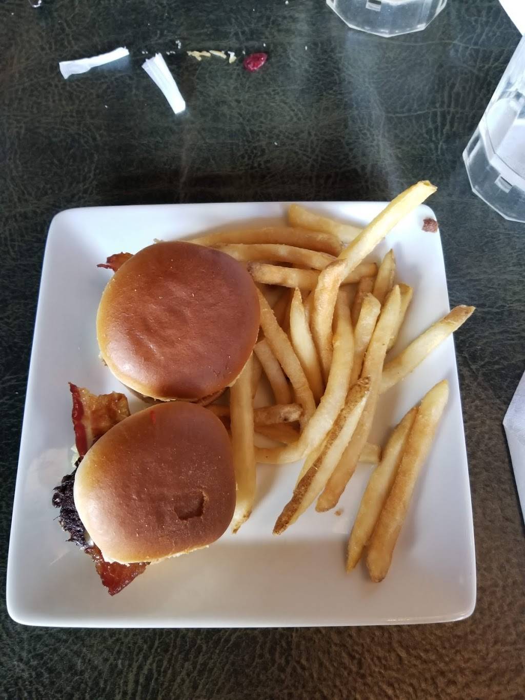 Ruby Tuesday | restaurant | 4525 Boardman-Canfield Rd, Canfield, OH 44406, USA | 3305337530 OR +1 330-533-7530