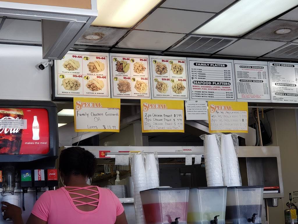 Mr. Snappers Fish & Chicken | restaurant | 2764 US-17, Brunswick, GA 31523, USA | 9122758984 OR +1 912-275-8984