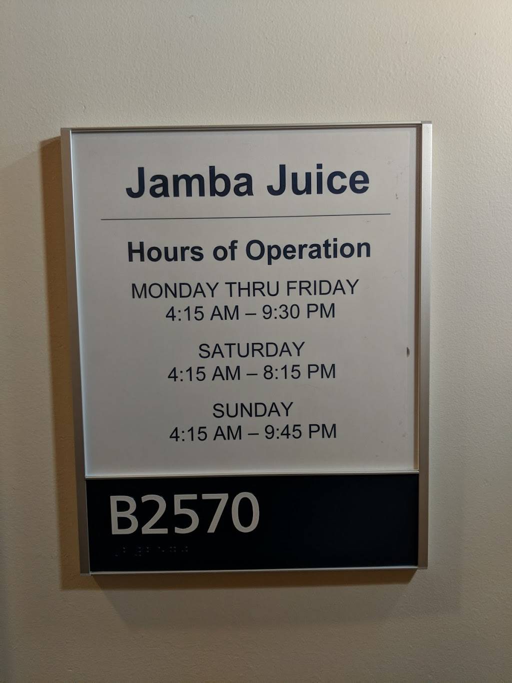 Jamba Juice | restaurant | 1701 Airport Blvd Terminal, NC-9 b space, San Jose, CA 95110, USA | 4084412669 OR +1 408-441-2669