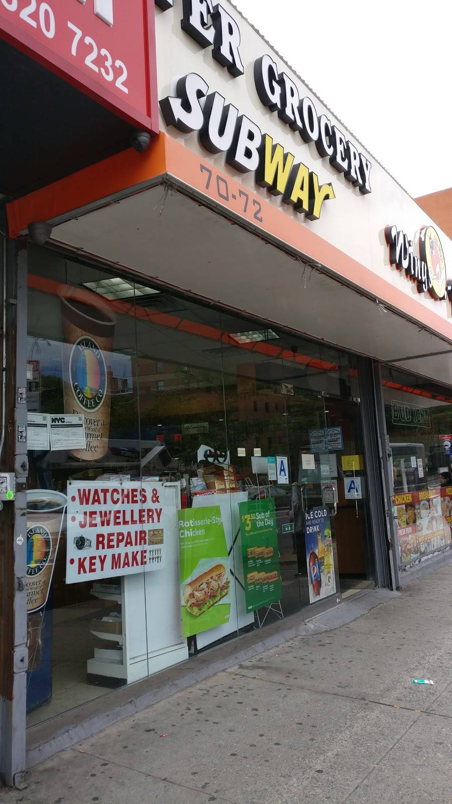 Subway Restaurants | restaurant | 70-72 Kissena Blvd, Flushing, NY 11367, USA | 7187935666 OR +1 718-793-5666