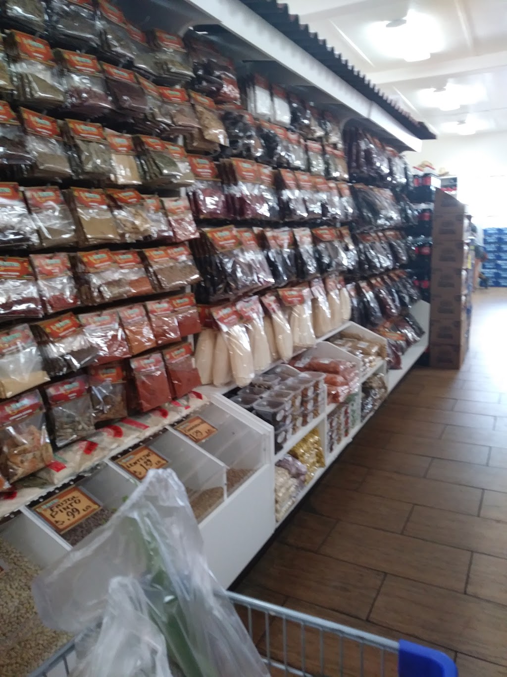 Garcias Market | restaurant | 5013 Yosemite Blvd, Empire, CA 95319, USA | 2095440529 OR +1 209-544-0529