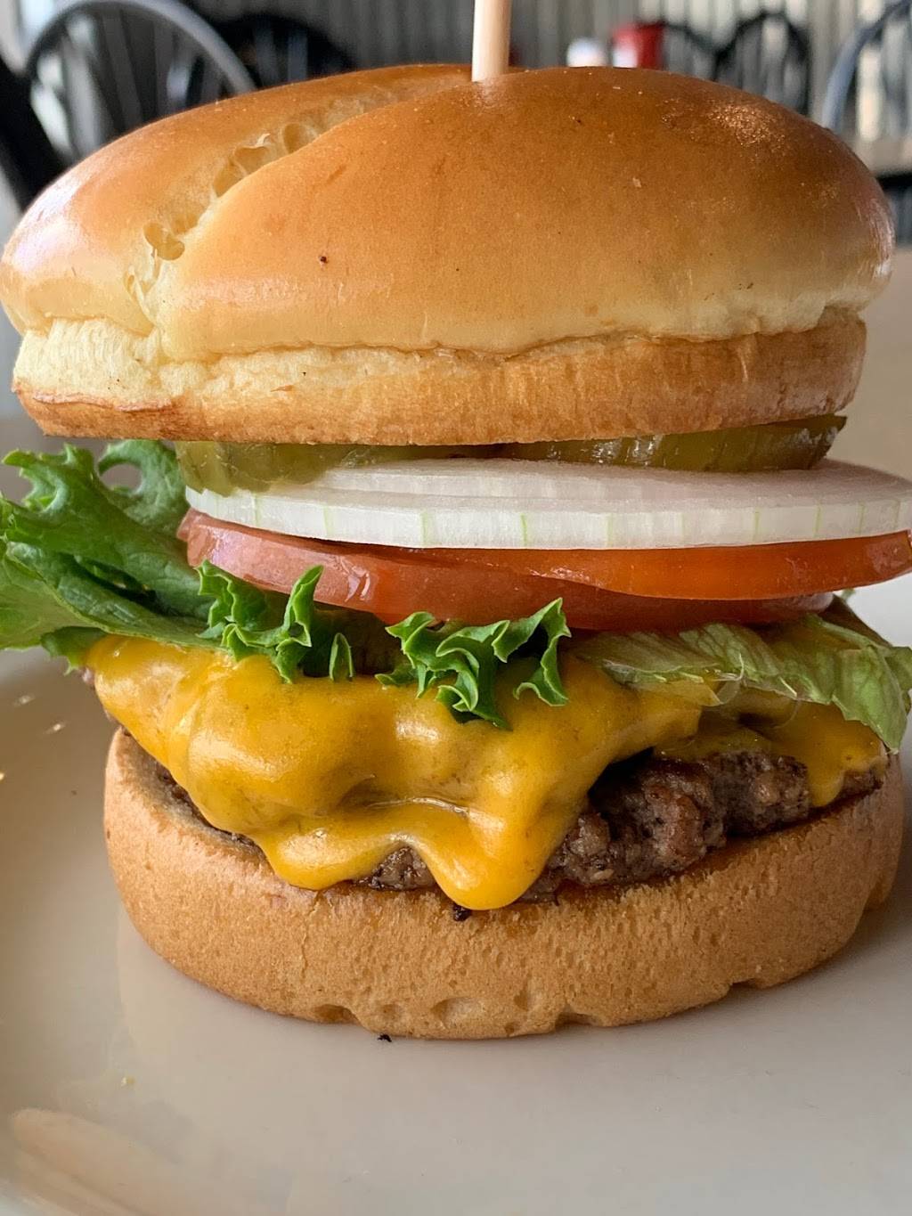 Burger State | restaurant | 8920 Wornall Rd, Kansas City, MO 64114, USA | 8162148551 OR +1 816-214-8551