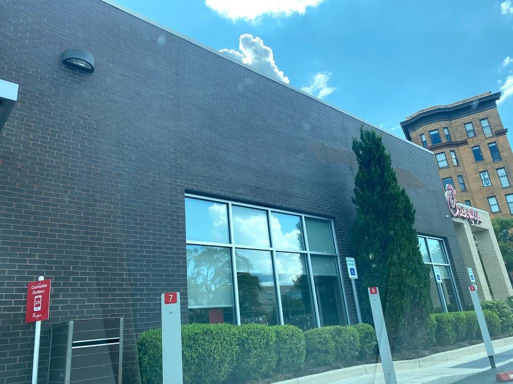 Chick-fil-A | restaurant | 2000 Highland Ave, Birmingham, AL 35205, USA | 2059308000 OR +1 205-930-8000