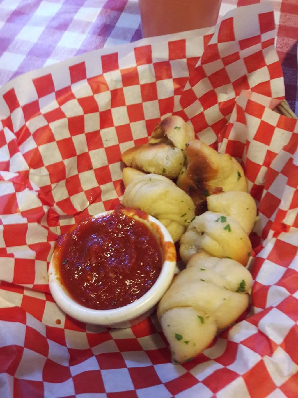 Augustinos Italian Restaurant | restaurant | 2006, 12554 Valley View St, Garden Grove, CA 92845, USA | 7148912695 OR +1 714-891-2695