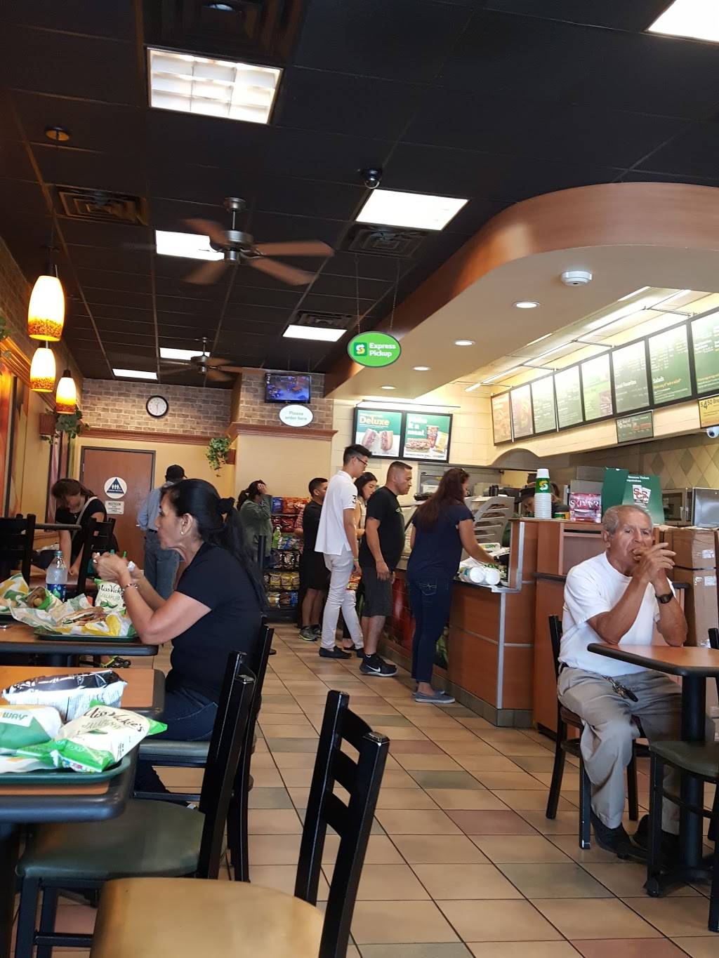 Subway Restaurants | restaurant | 6939-B South Eastern Avenue, Bell Gardens, CA 90201, USA | 3235606800 OR +1 323-560-6800