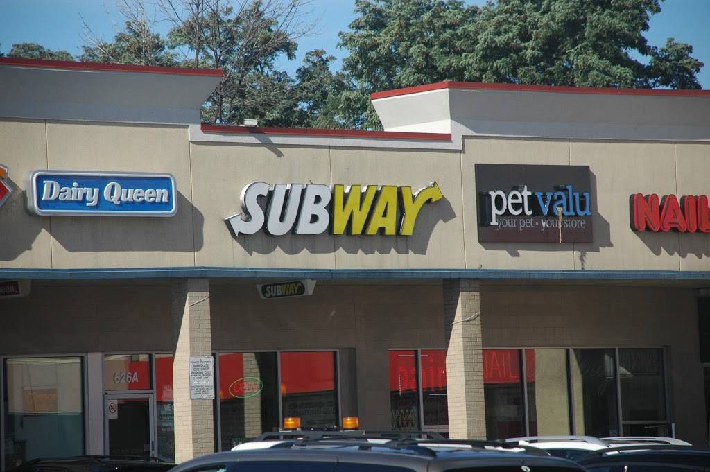 Subway | restaurant | Sheppard Plaza, 626A Sheppard Ave W, North York, ON M3H 2S1, Canada | 4166380356 OR +1 416-638-0356