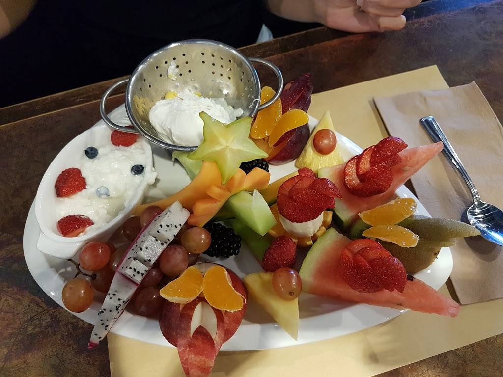 Restaurant Réveil-Matin Dejeuners Diners | restaurant | 291 Boul Labelle, Rosemère, QC J7A 2H3, Canada | 4504308999 OR +1 450-430-8999