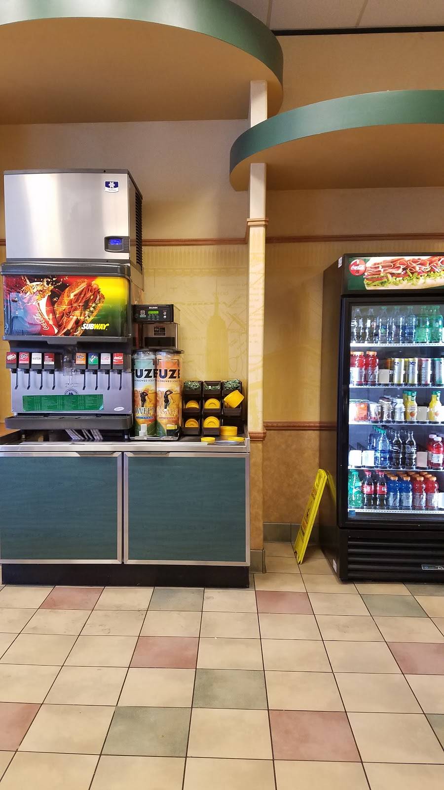 Subway Restaurants | restaurant | 3704 Scott St, Houston, TX 77004, USA | 7137479651 OR +1 713-747-9651