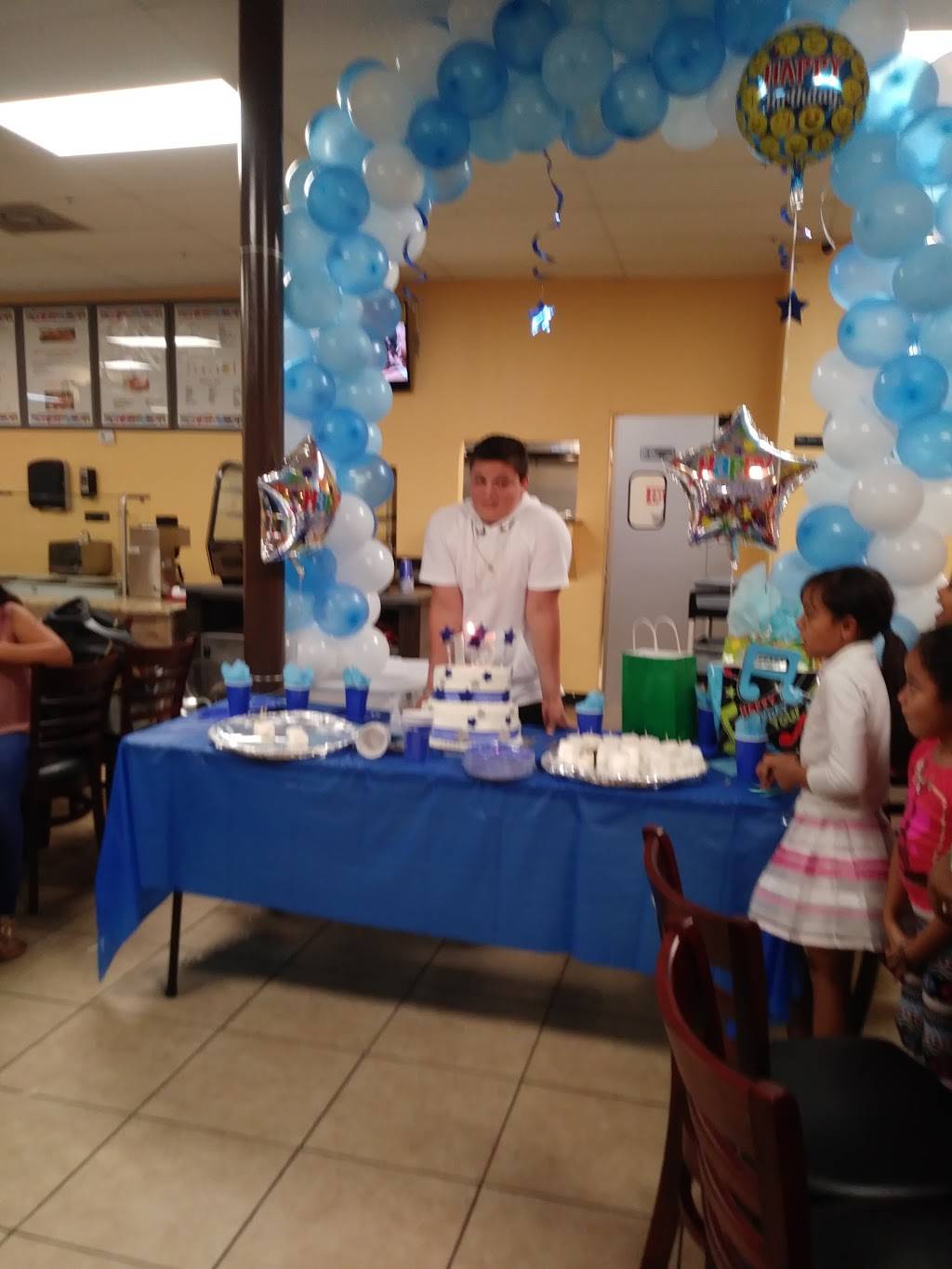 Super Tienda Latina | restaurant | 3935 Toledo Rd, Jacksonville, FL 32217, USA | 9043799857 OR +1 904-379-9857