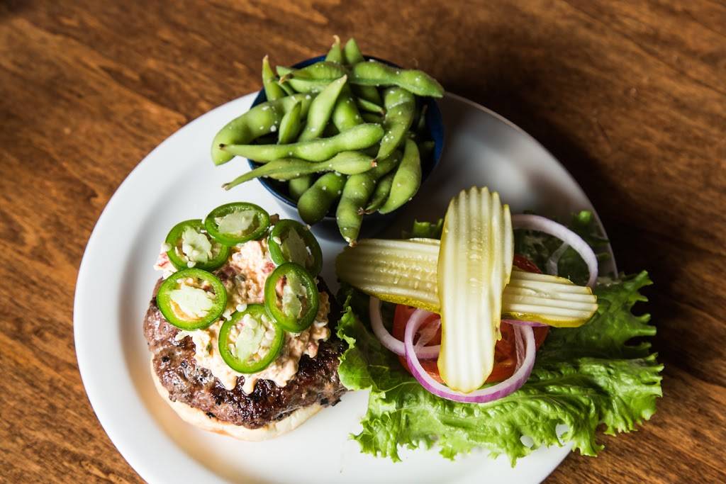 The Corner Pub | restaurant | 627 E College Ave D, Decatur, GA 30030, USA | 4043770603 OR +1 404-377-0603