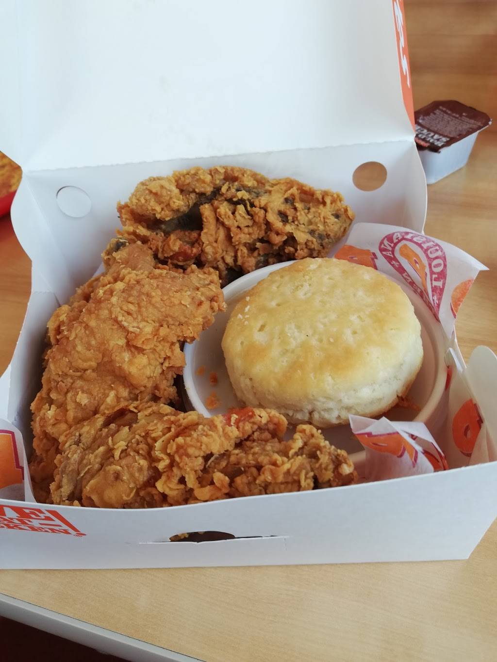 Popeyes Louisiana Kitchen | restaurant | 180 Boston St, Lynn, MA 01904, USA | 7812156936 OR +1 781-215-6936