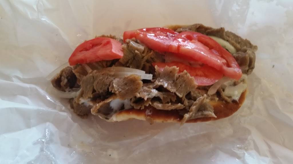 Sammies | restaurant | 216 N Milwaukee Ave #2, Lake Villa, IL 60046, USA | 8472652400 OR +1 847-265-2400