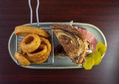 Mateo’s Cafe & Restaurant | restaurant | 500 E Wisconsin Ave, Appleton, WI 54911, USA | 9208406042 OR +1 920-840-6042