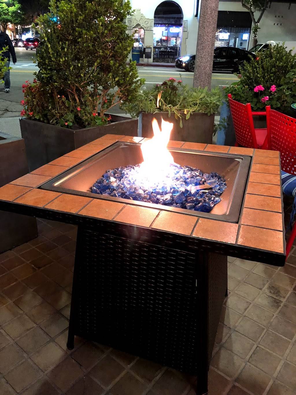 Meat Your Seoul | restaurant | 1101 Gayley Ave, Los Angeles, CA 90024, USA | 3102086410 OR +1 310-208-6410