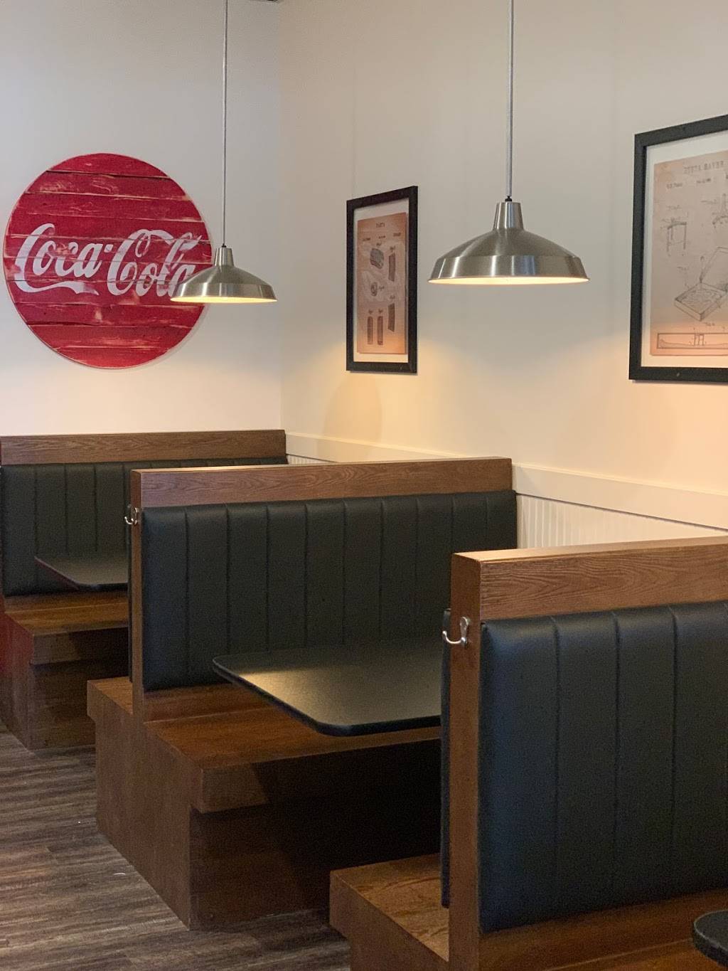 Antioch Pizza Shop - Woodstock, IL | restaurant | 150 S Eastwood Dr, Woodstock, IL 60098, USA | 8153453600 OR +1 815-345-3600