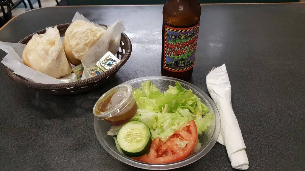 Smileys | restaurant | 27 Lincoln Way E, Massillon, OH 44646, USA | 3308323388 OR +1 330-832-3388