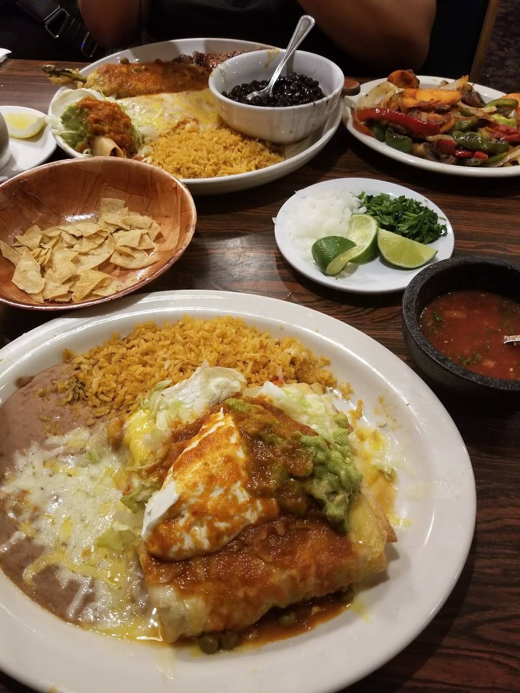 Celias | restaurant | 504 Peninsula Ave, San Mateo, CA 94401, USA | 6503435886 OR +1 650-343-5886