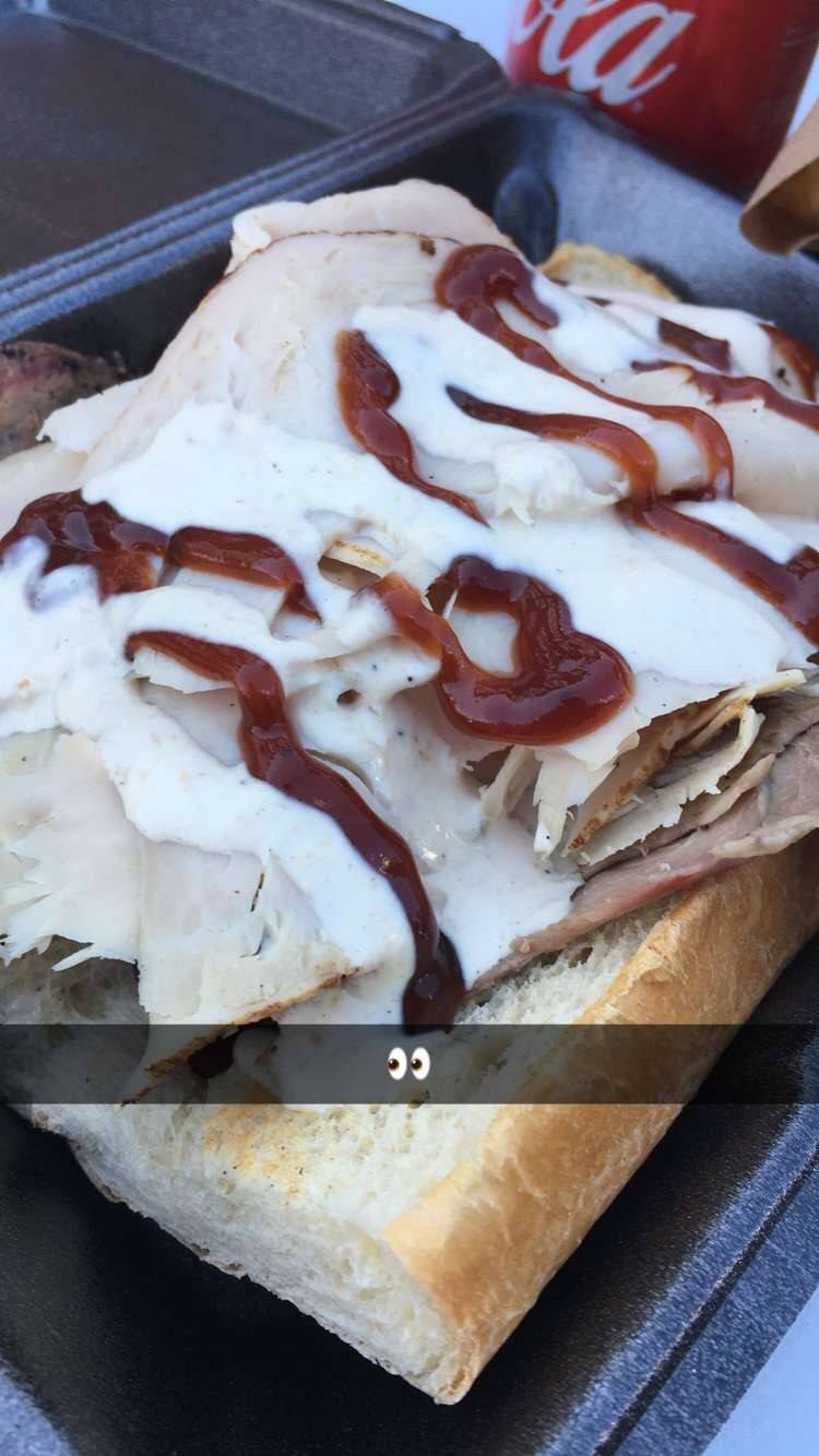 The Rolling Grill Pit Beef & Catering | restaurant | 5609 Hess Ave, Baltimore, MD 21212, USA | 4103021727 OR +1 410-302-1727