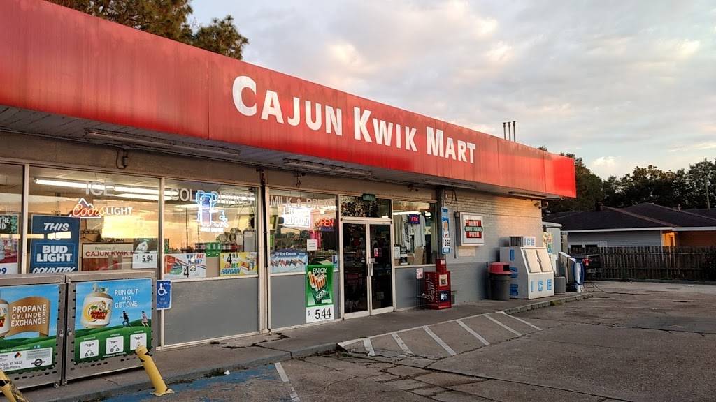 Cajun Kwik Mart | restaurant | 616 N Thompson Ave, Iowa, LA 70647, USA | 3375823596 OR +1 337-582-3596