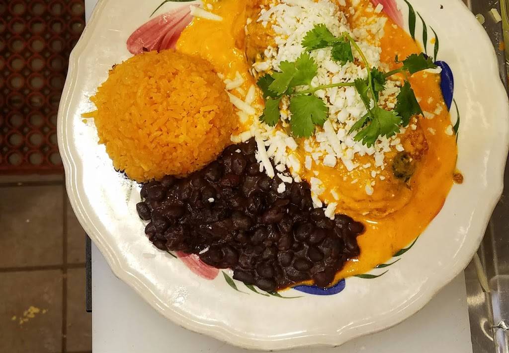 Lola’s Taqueria | restaurant | 110 Main St, Belvedere, CA 94920, USA | 4157976196 OR +1 415-797-6196