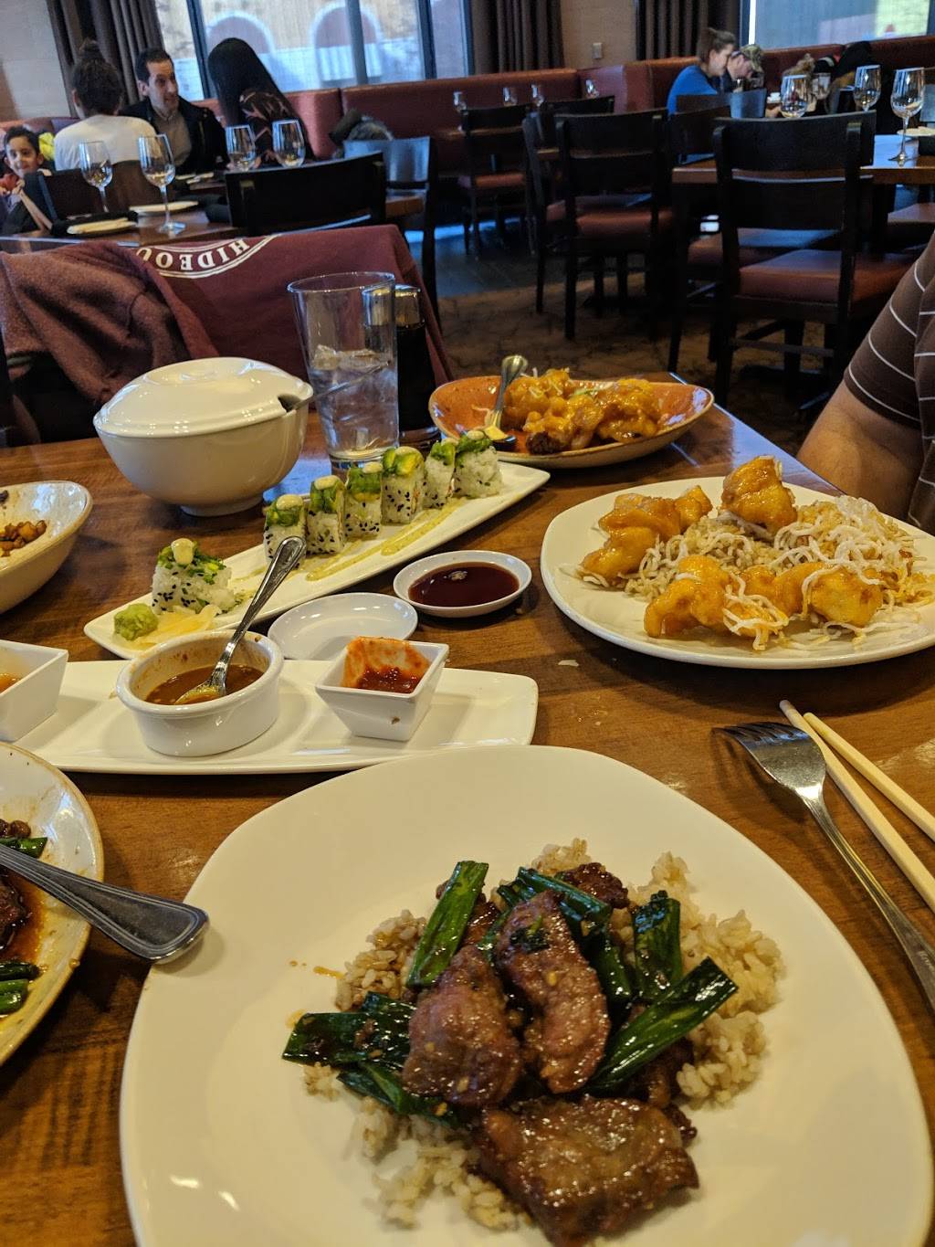 P.F. Changs | meal takeaway | 2064 E Beltline Ave NE, Grand Rapids, MI 49525, USA | 6164472060 OR +1 616-447-2060