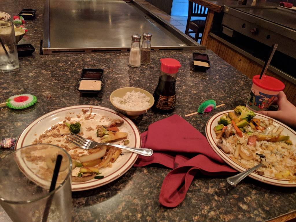 Hibachi Japanese Steakhouse | restaurant | 21699 Lorain Rd, Cleveland, OH 44126, USA | 4403563033 OR +1 440-356-3033