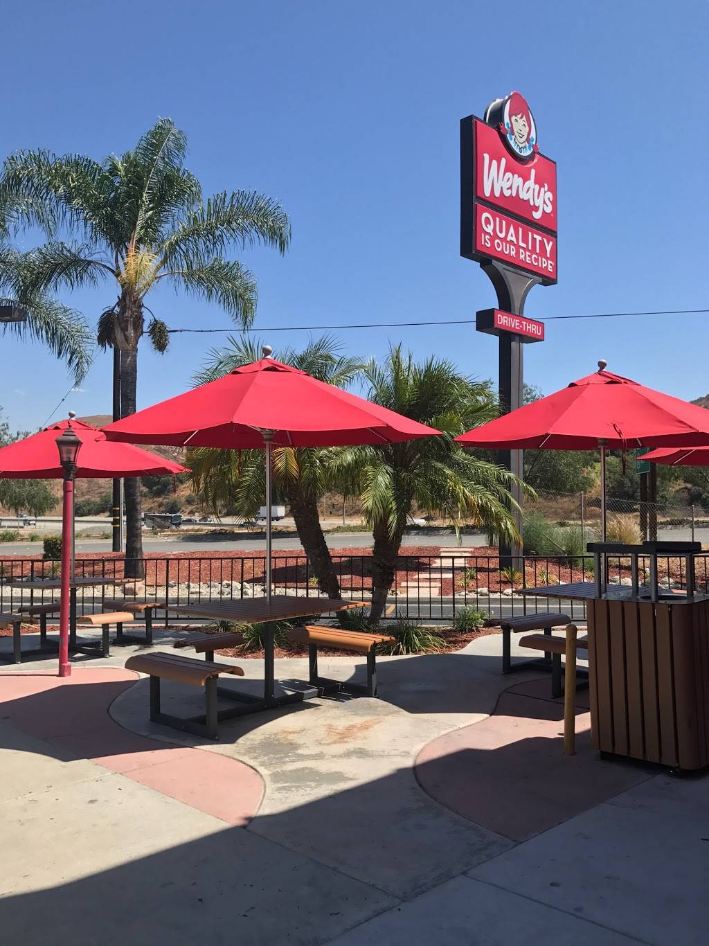 Wendys | restaurant | 3077 W Temple Ave, Pomona, CA 91766, USA | 9095985681 OR +1 909-598-5681