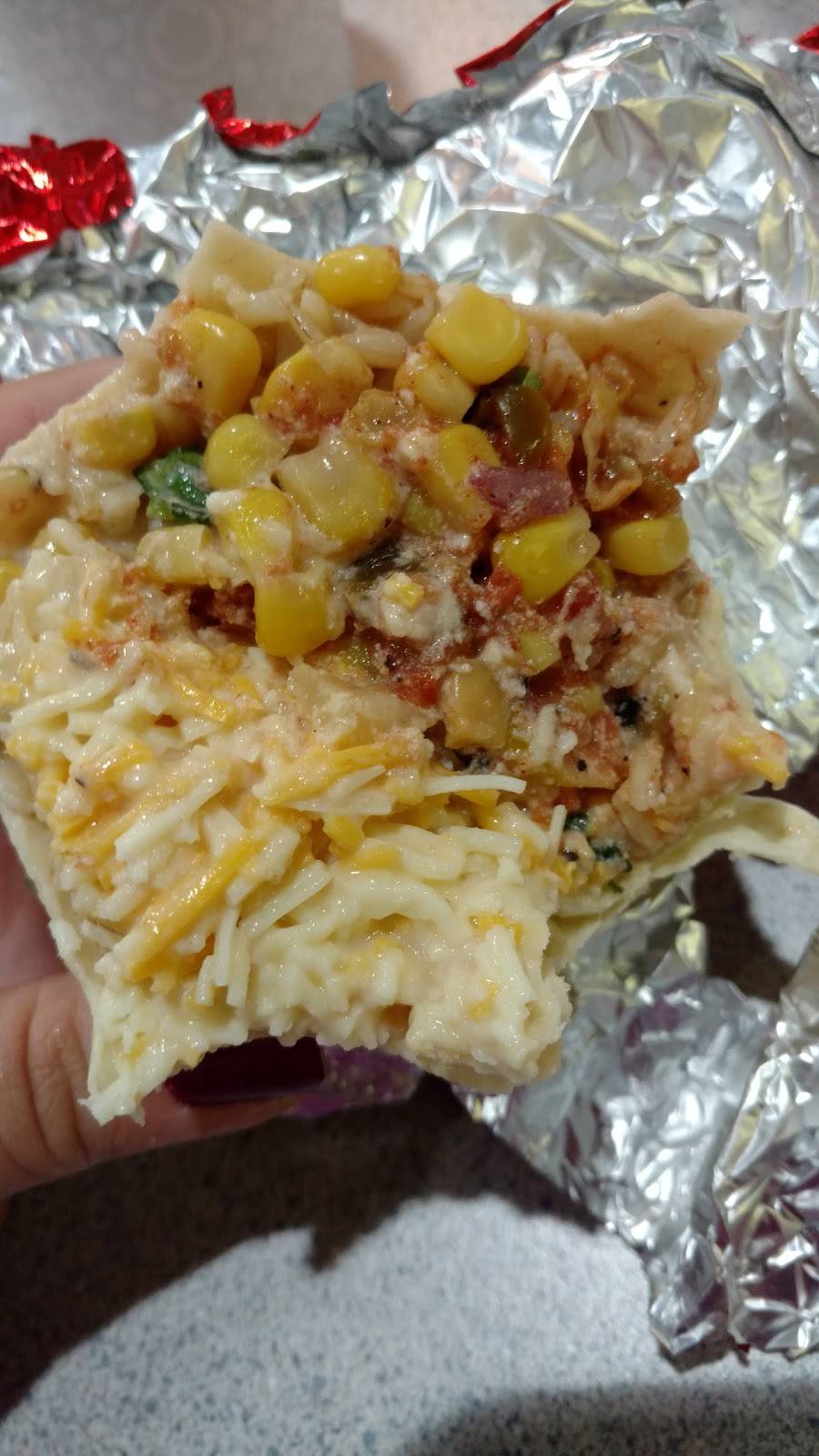 Hot Head Burritos | restaurant | 690 Nilles Rd, Fairfield, OH 45014, USA | 5138584323 OR +1 513-858-4323