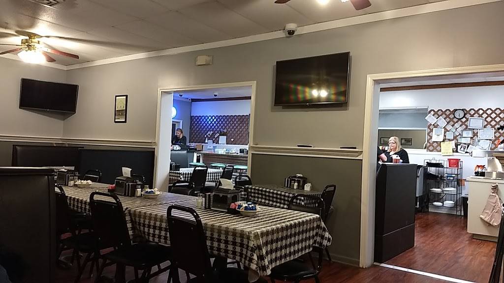 Main Street Diner And Pizzeria | restaurant | 463 S Main St, Clifton, IL 60927, USA | 8156942055 OR +1 815-694-2055