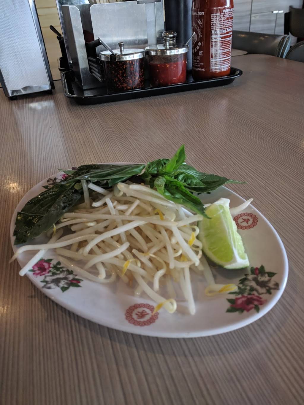 Pho 801 | restaurant | 801 S 3rd St, Renton, WA 98057, USA | 4252049991 OR +1 425-204-9991