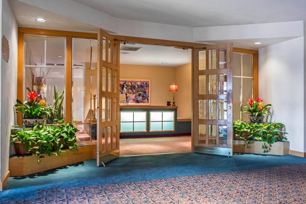 Fiesta Café & Patio | restaurant | 2727 W Club Dr, Tucson, AZ 85742, USA | 5202972271 OR +1 520-297-2271